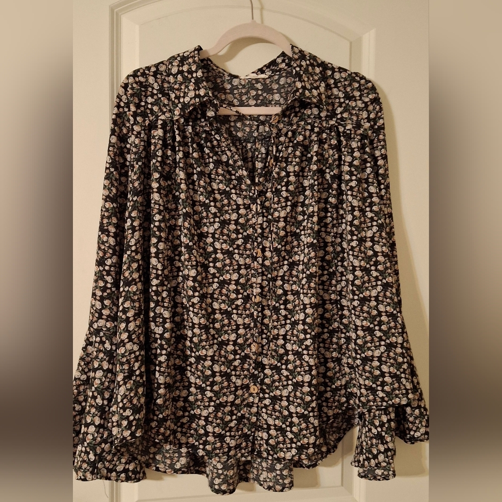 Easel‎ floral womens blouse size m